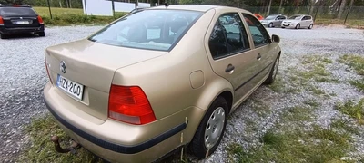 Volkswagen Bora 2002, kuva 4/6