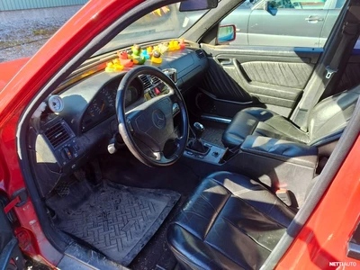Mercedes-Benz 250 1997, kuva 2/9