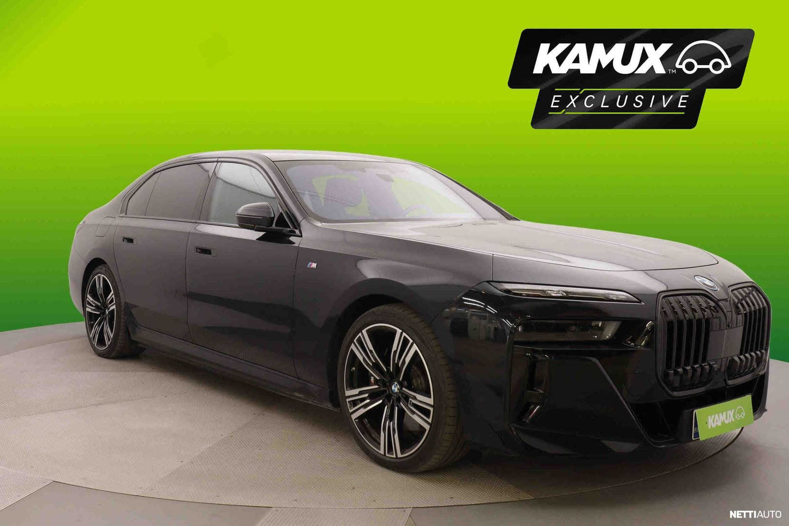 BMW i7
