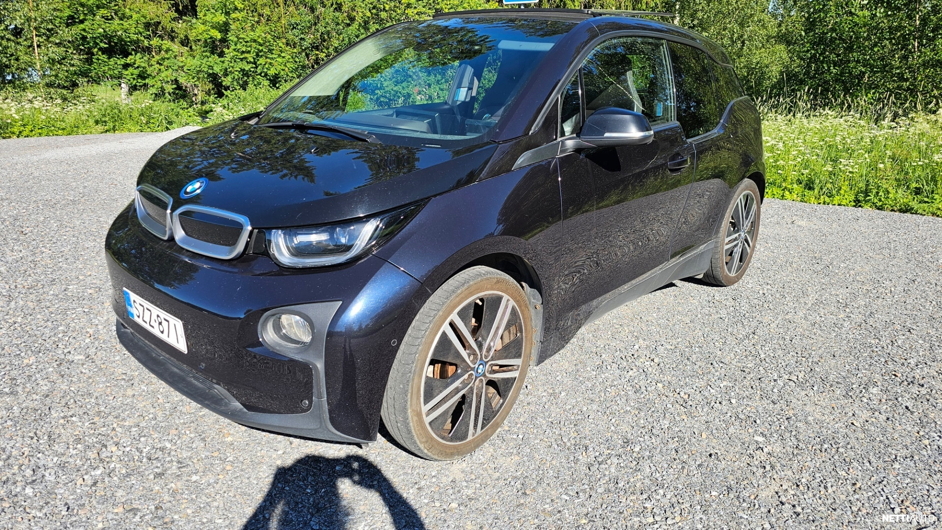 BMW i3