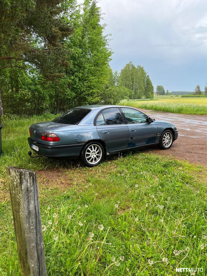 Opel Omega