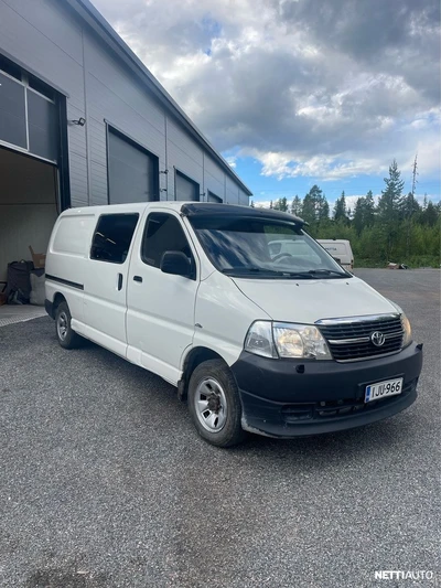 Toyota Hiace 2,5 D-4D 4WD 117 5ov pitkä 2011, photo 2/10