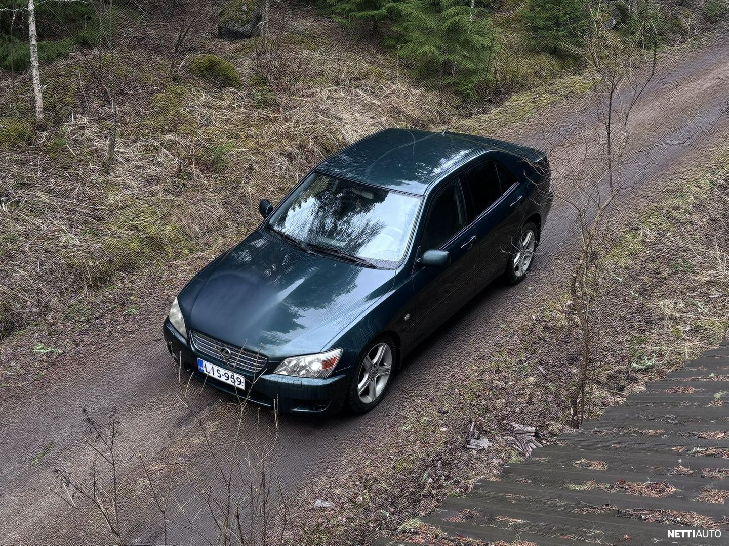 Lexus IS