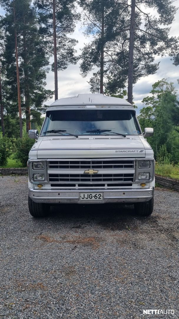 Chevrolet Chevy Van