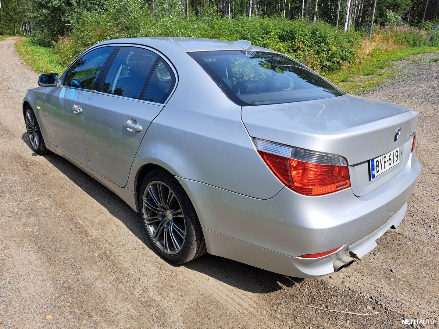 BMW 525