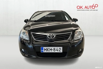 Toyota Avensis 2011, photo 7/10