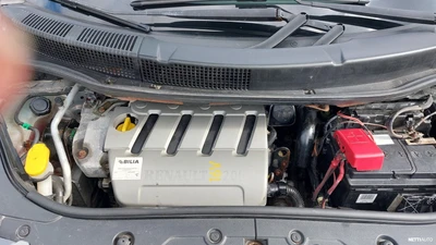 Renault Grand Scenic 2005, kuva 6/7