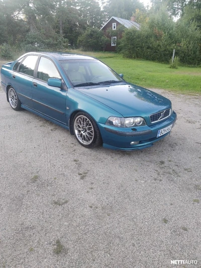 Volvo S40 T4 2003, kuva 2/10