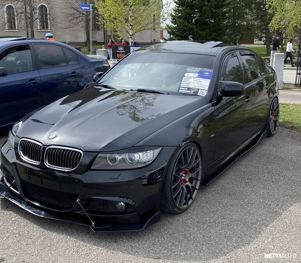 BMW 335
