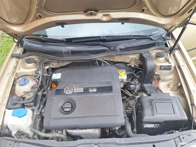 Volkswagen Bora 1.6i 2003, photo 7/7