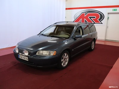 Volvo V70 2005, kuva 1/10