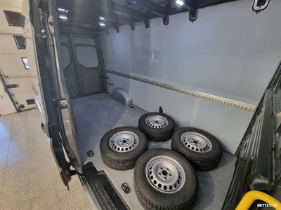 Volkswagen Crafter 2020, photo 7/19