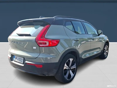 Volvo XC40 2023, photo 4/10