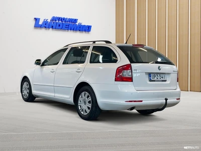 Skoda Octavia 2012, kuva 3/32