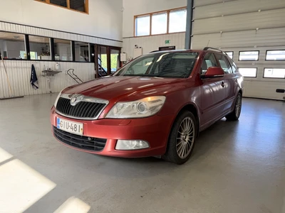 Skoda Octavia 2010, photo 5/21