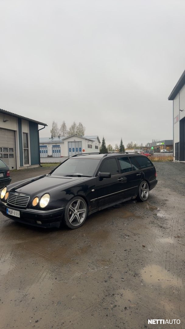 Mercedes-Benz E