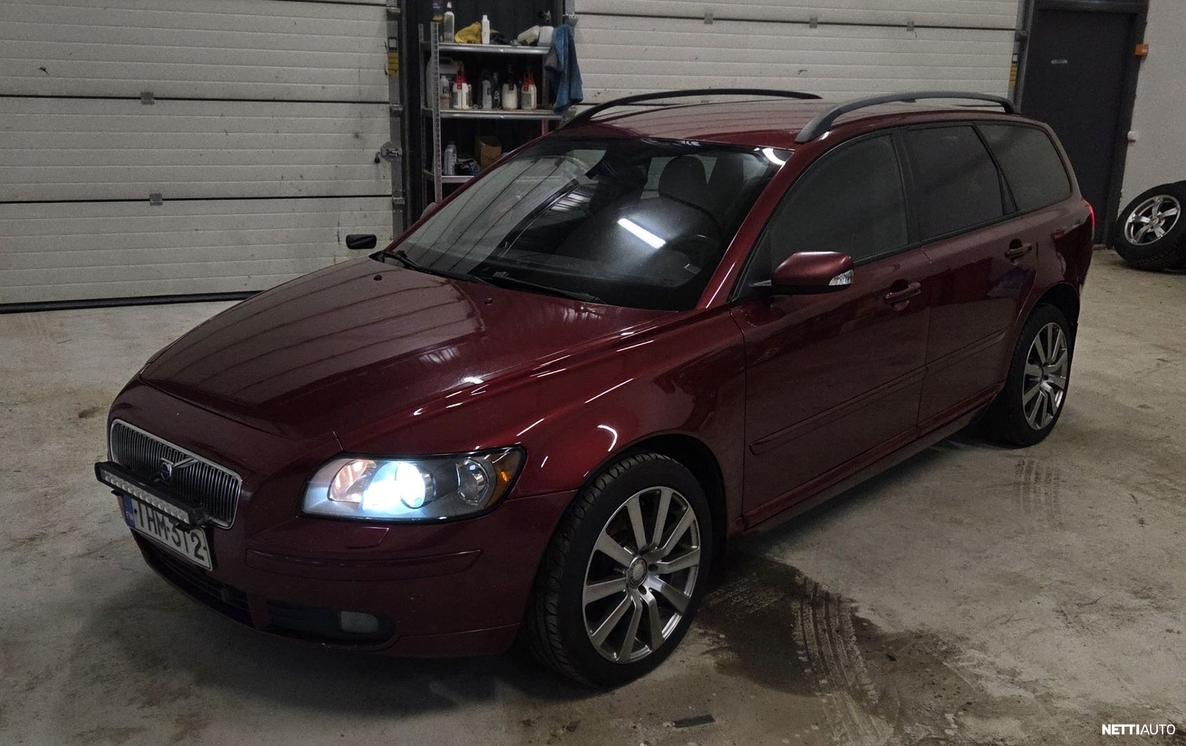 Volvo V50