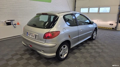Peugeot 206 Trendy 1,4 3d 2006, kuva 6/30