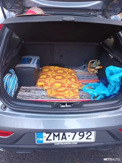 Volvo V40 D3 Dynamic Edition aut 2019, photo 6/6