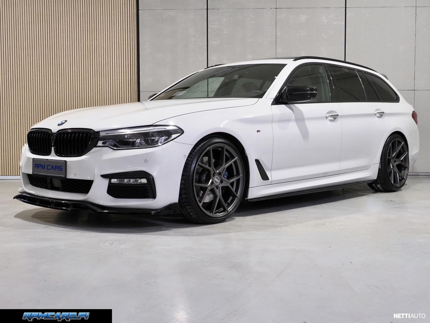 BMW 530