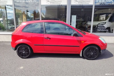 Ford Fiesta 1.3 3d JUURI KATSASTETTU 2003, photo 5/11