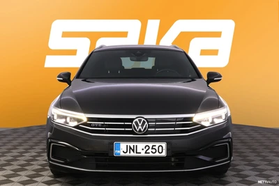 Volkswagen Passat 2021, photo 2/33