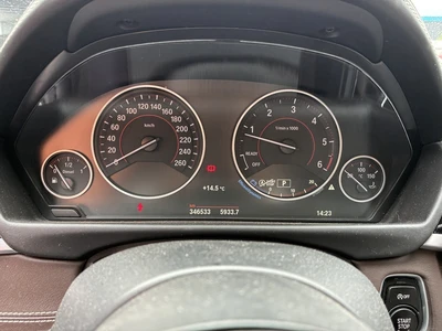 BMW 330 d xDrive M Sport 2016, kuva 6/11