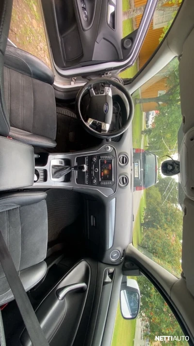 Ford Mondeo 2014, photo 4/10