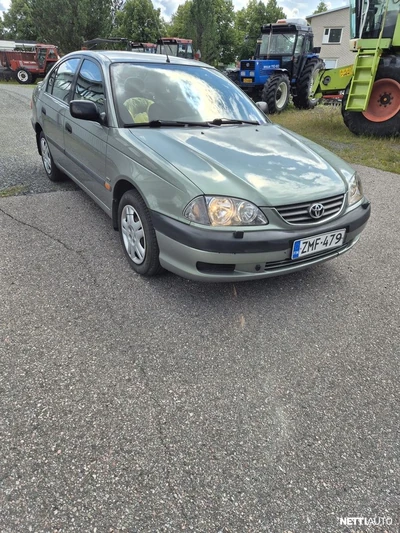 Toyota Avensis 1.6 VVT-I Linea terra 2002, photo 2/21