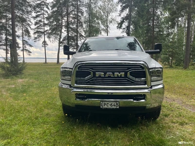 Dodge Ram 2500 2017, kuva 3/11