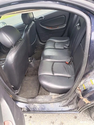 Chrysler Sebring 2003, kuva 7/8