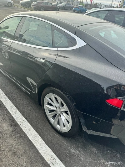 Tesla Model S 2018, photo 3/7