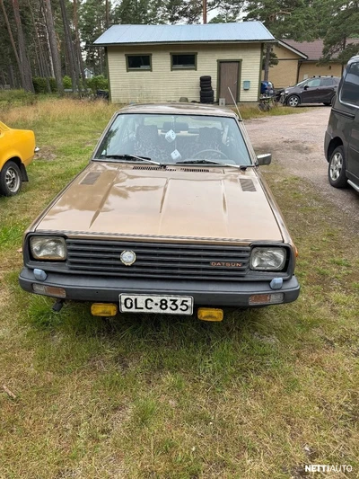 Datsun Cherry 1982, kuva 2/10