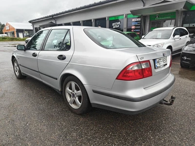 Saab 9-5 2.0 T Automaatti Sedan 2002, photo 3/16