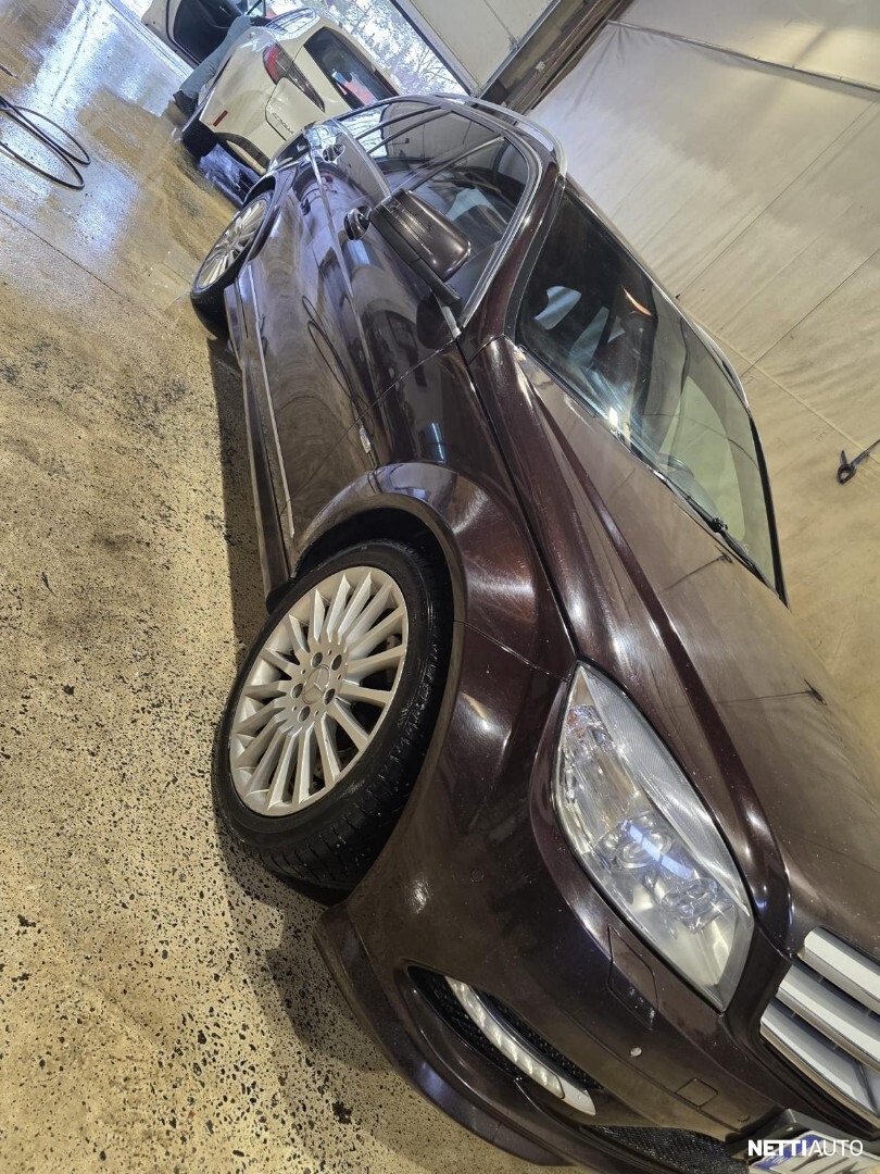 Mercedes-Benz C