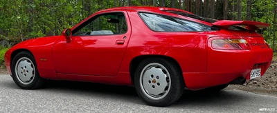 Porsche 928 1988, photo 1/11