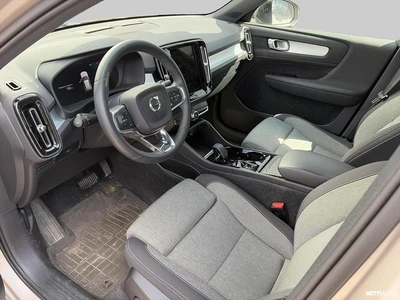 Volvo XC40 2024, kuva 4/5