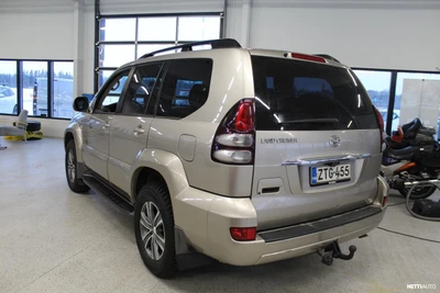 Toyota Land Cruiser 2004, photo 2/9