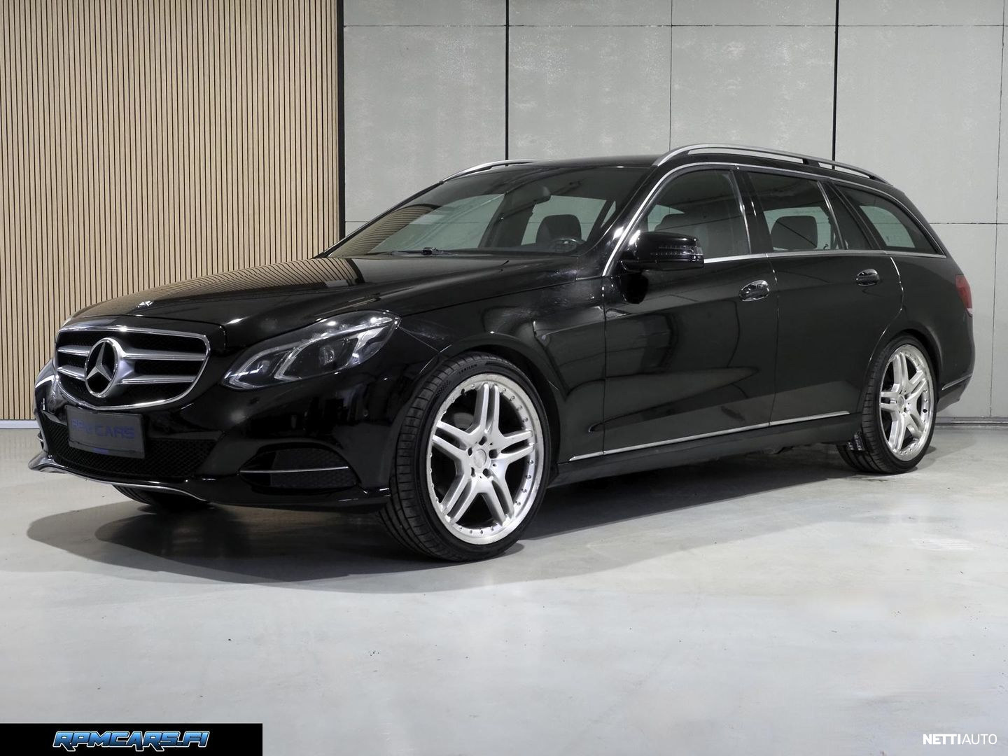 Mercedes-Benz E