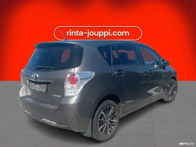 Toyota Verso 1.8 Premium 7-paikkainen 2018, kuva 3/4
