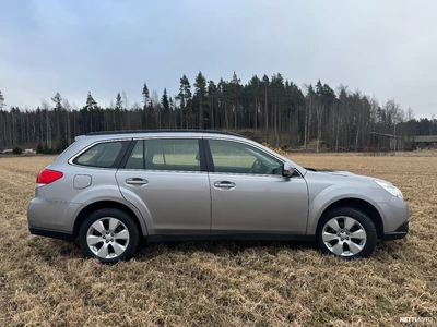 Subaru Outback 2011, kuva 2/19