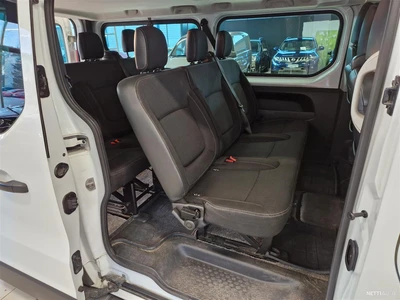 Nissan NV300 2018, photo 6/18
