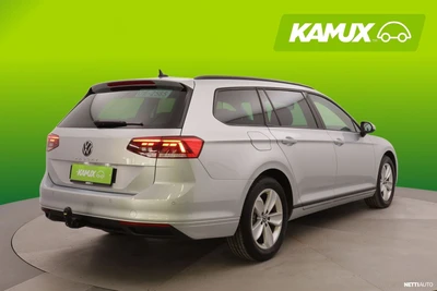 Volkswagen Passat 2022, photo 4/30