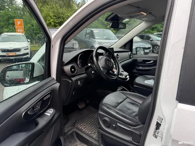 Mercedes-Benz V 2017, photo 7/40
