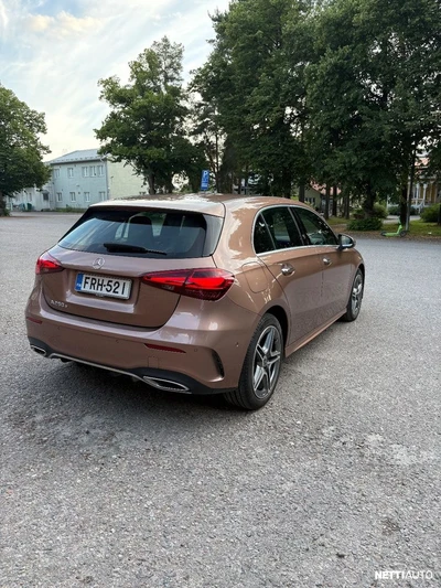 Mercedes-Benz A 250 e A AMG Line 2022, kuva 5/21