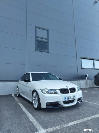 BMW 325 E90 Sedan 2008, photo 2/12