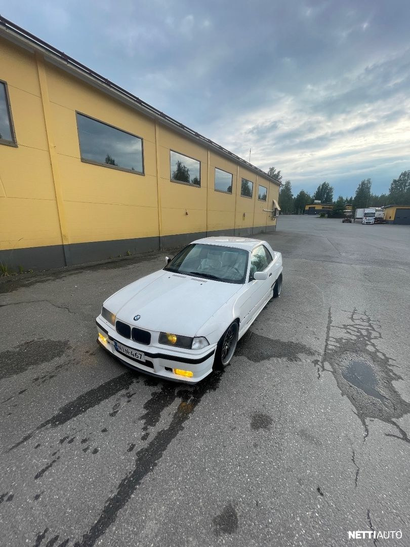 BMW 325