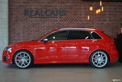 Audi S3 2018, photo 4/17