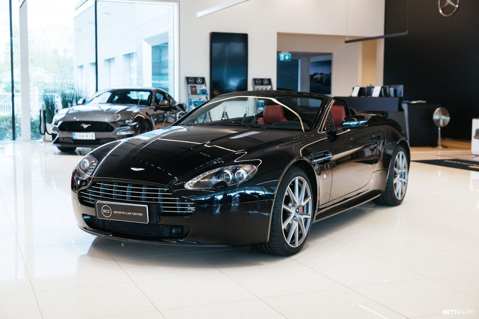 Aston Martin Vantage