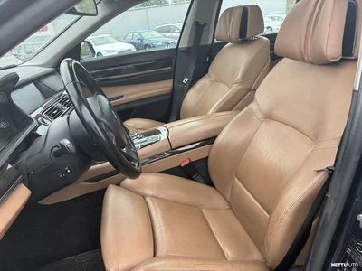 BMW 740 A F01 Sedan 2010, photo 7/13